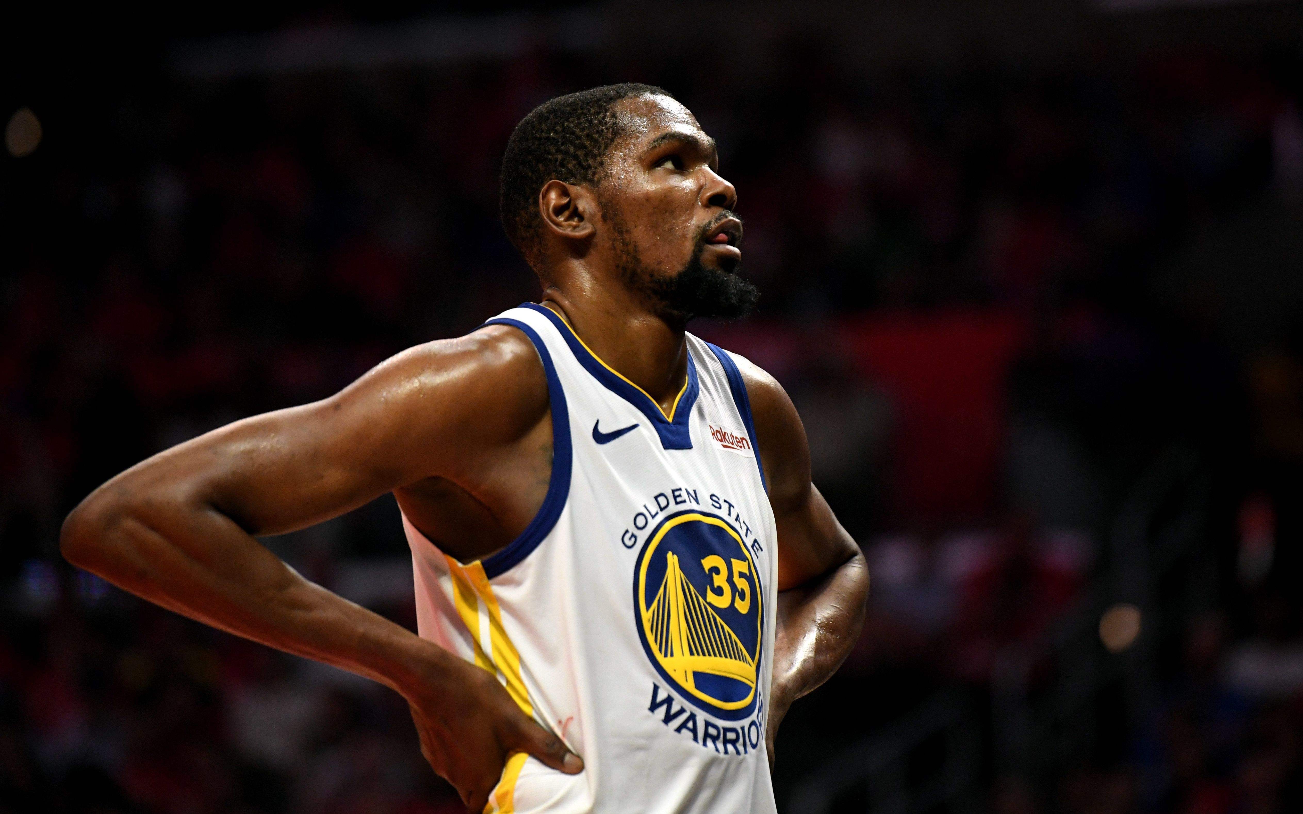 主场再次回 主场再次回