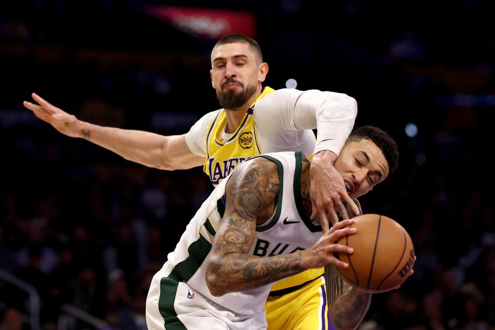 全队的拼搏 全队的拼搏